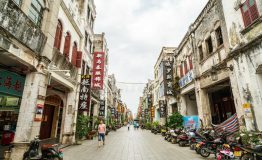 beihai-china-april-beihai-old-street-iwith-lots-century-old-buildings-was-built-km-long-meters-wide-arcade-street-full-121382679