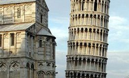 330px-Leaning_Tower_of_Pisa