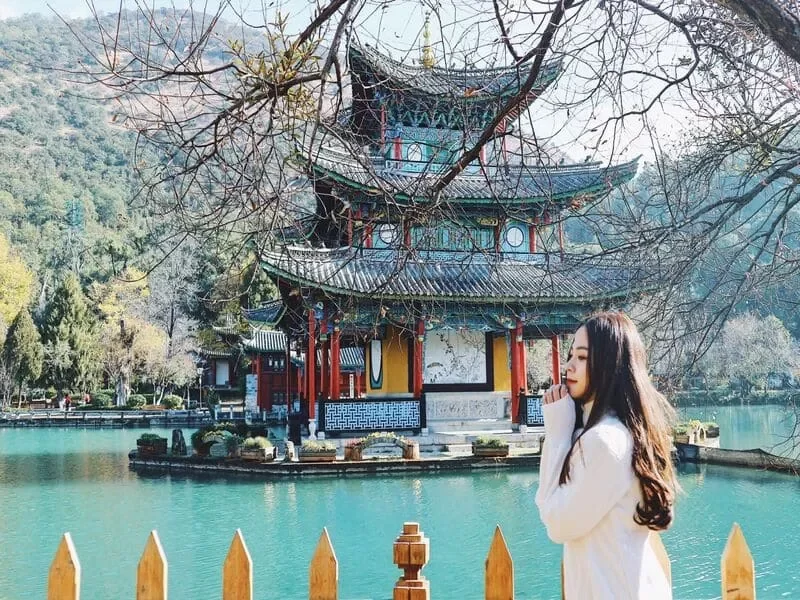 Con-Minh-Trung-Quoc-1-1